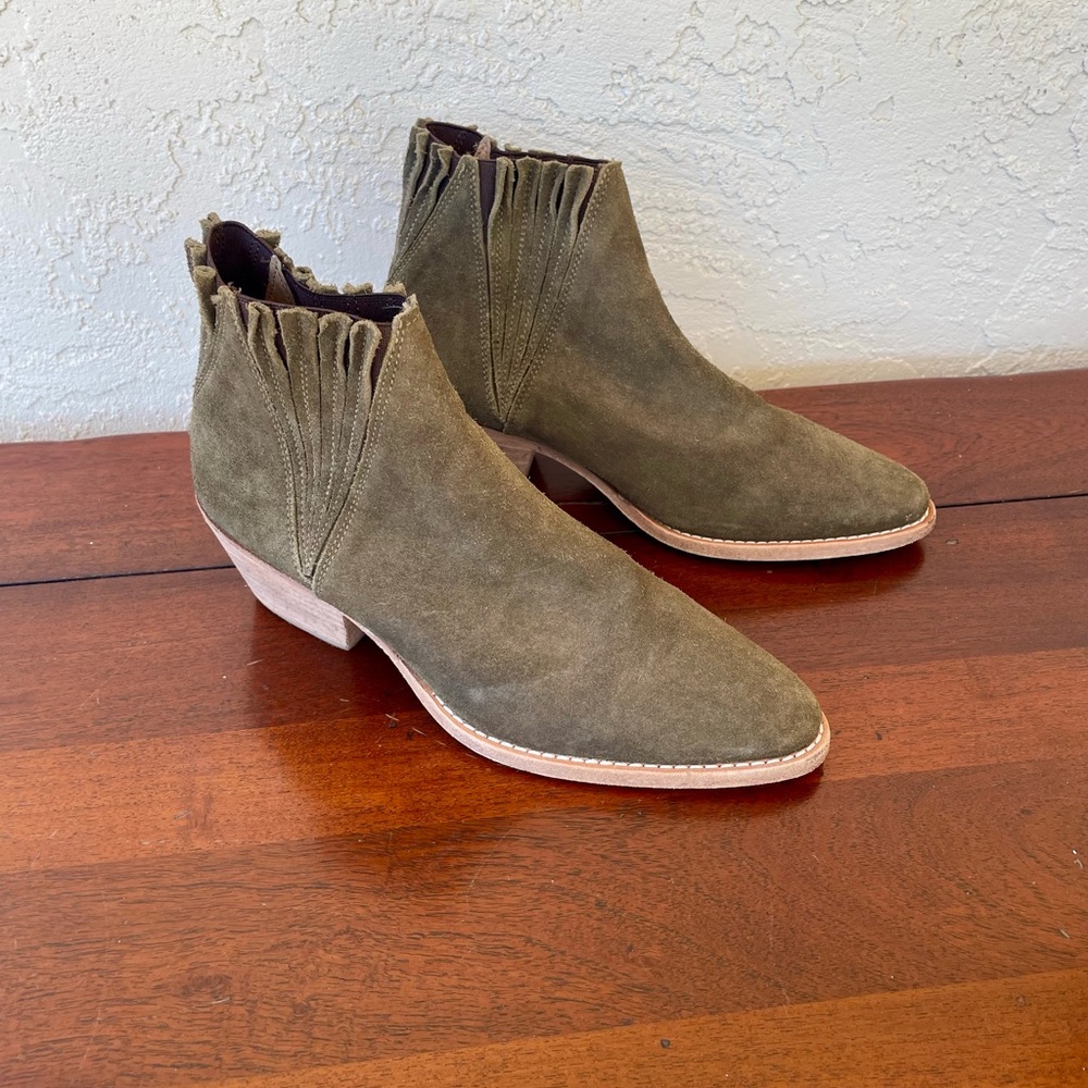 Free People Farylrobin Green Suede Chelsea Ankle Boots